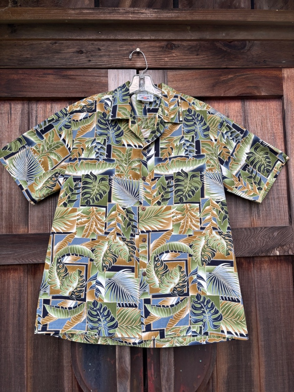 Pacific Legend Hawaiian Tropical Leaf Shirt